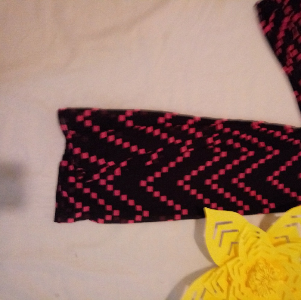 PINKBLUSH BRAND DRESS - Picture 7 of 8